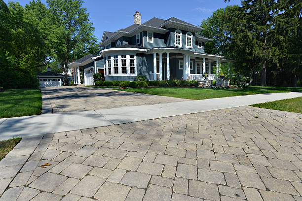 Professional Driveway Pavers in Brooktrails, CA